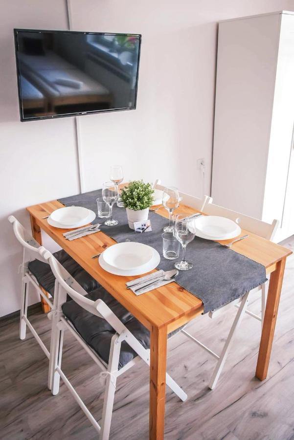 Pokoje I Apartamenty Na Szkolnej Zator Kültér fotó
