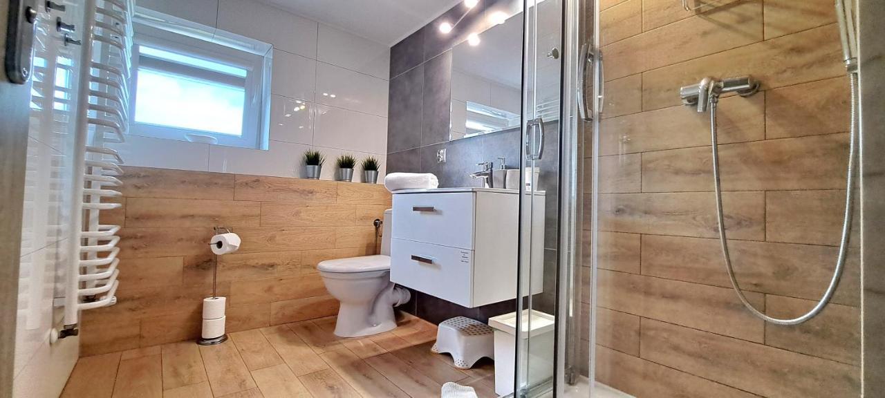 Pokoje I Apartamenty Na Szkolnej Zator Kültér fotó